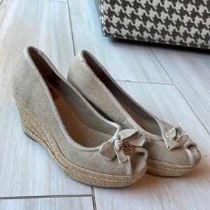 Tory Burch Tan Peep Top Bow Espadrille Heels